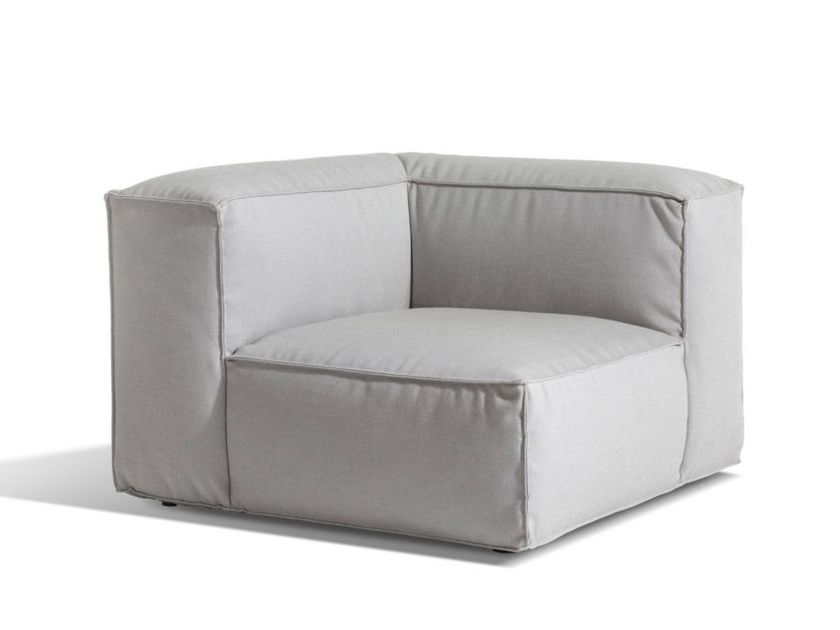 Skargaarden
ASKER
Corner upholstered Sunbrella® garden armchair