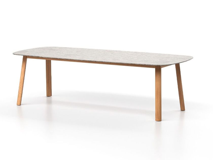 SKLD Studio
LENIS LARGE
Teak garden table