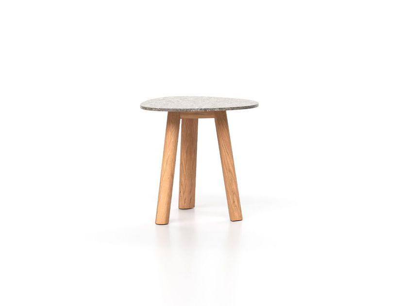 SKLD Studio
LENIS
Teak garden side table
