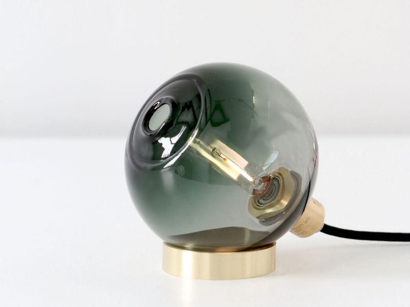 SkLO
ONCE
LED blown glass table lamp