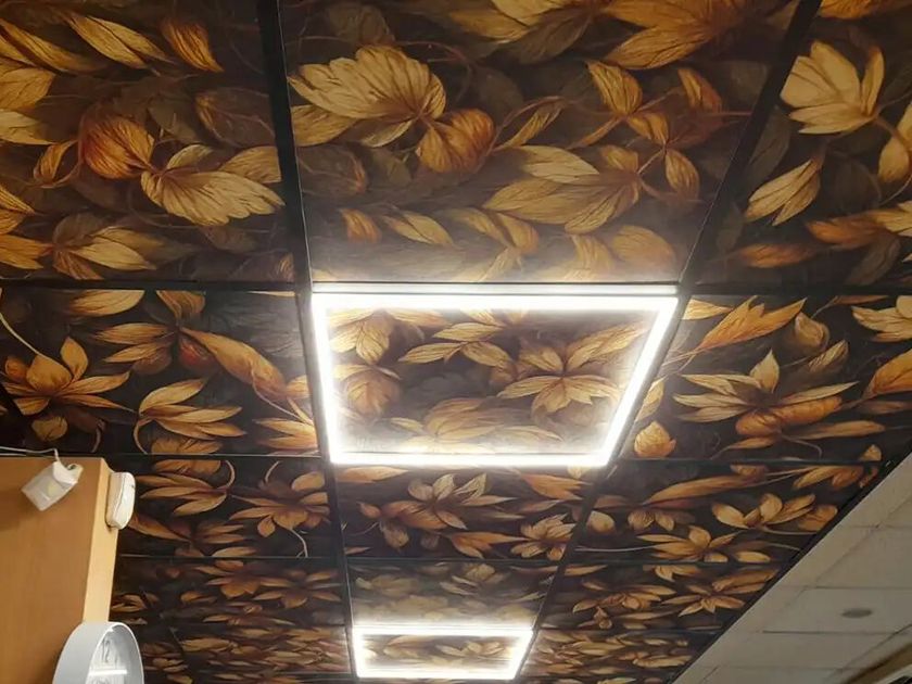 Sky-Tile®
GOLDEN LEAVES
Sound absorbing rock wool ceiling panels
