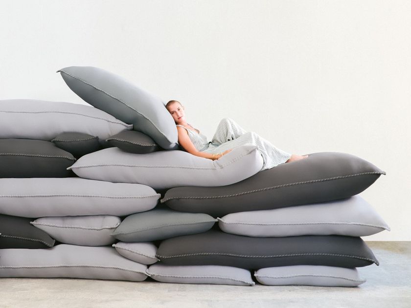 Smarin
BARRICADE
Landscapes fabric furniture