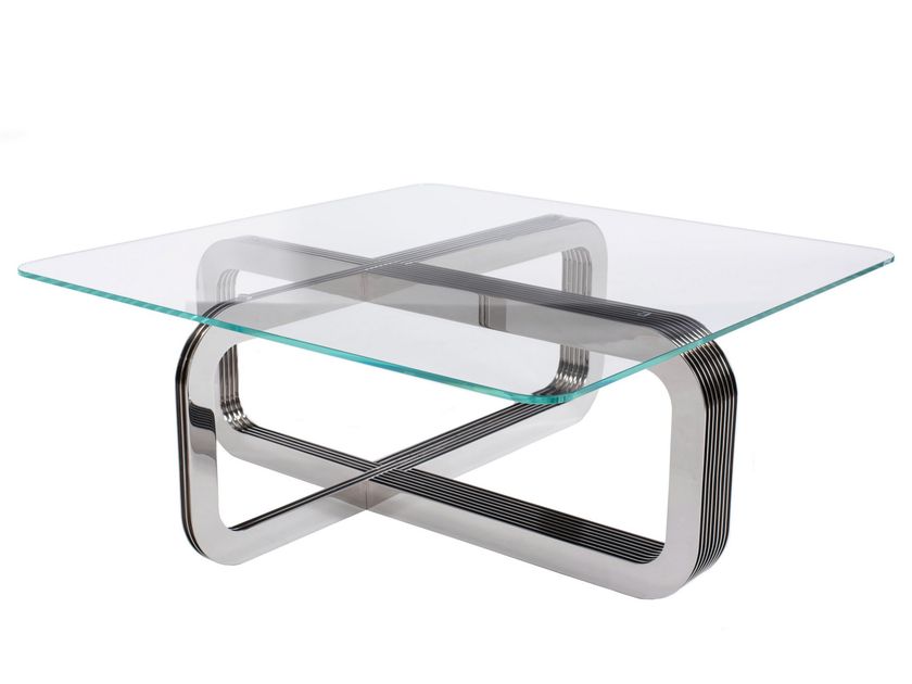 Softicated
EBB&FLOW
Square handmade steel and glass coffee table