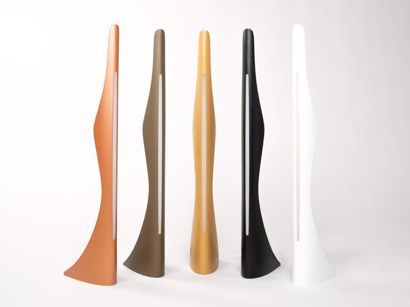 Softicated
SILHOUETTE
LED aluminium table lamp