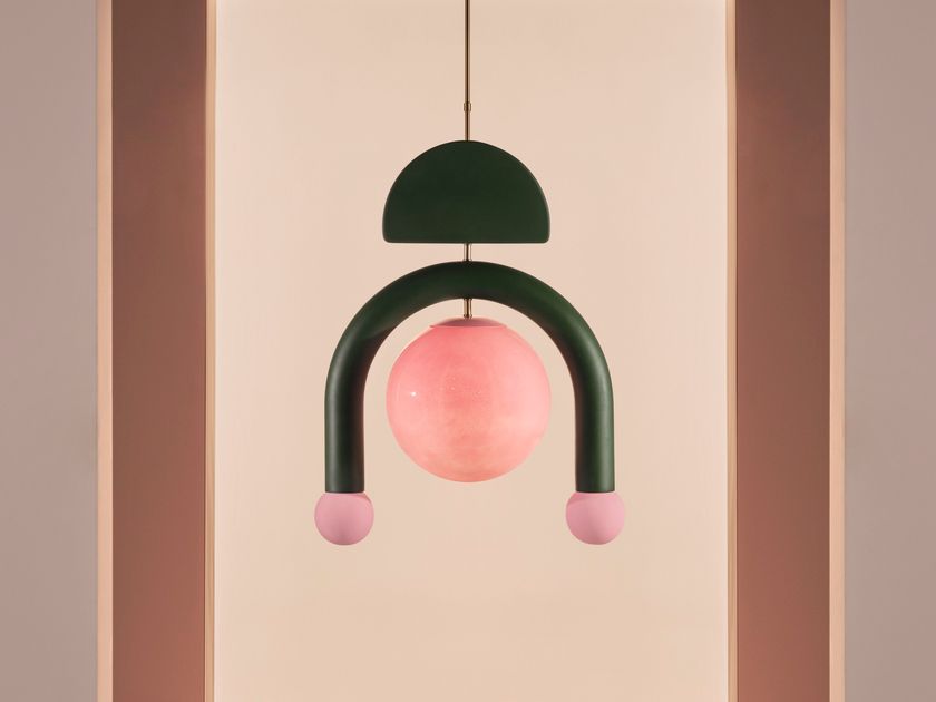 Sphaer
HECATE
Pendant lamp in ceramic and blown glass