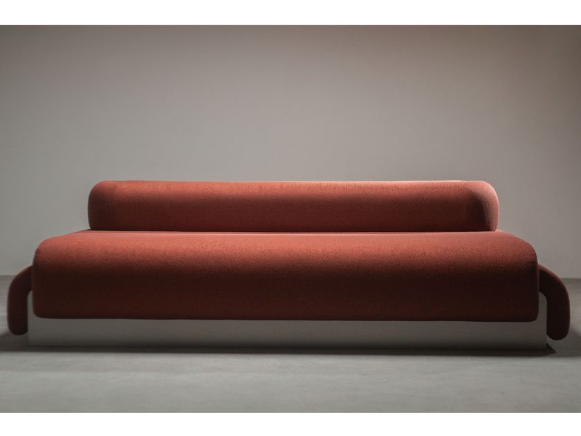 Sphaer
LENELLE
3 seater fabric sofa