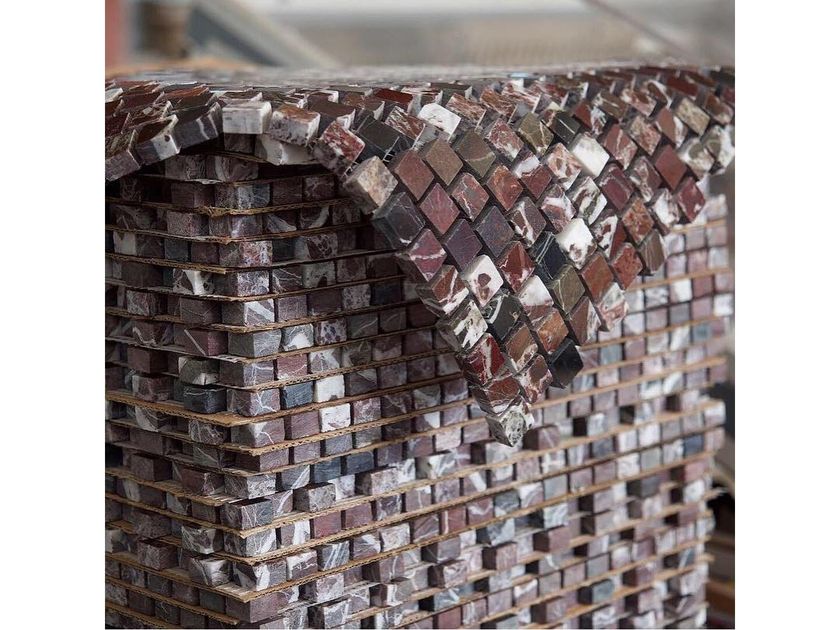 Starel
ROSSO LEVANTO MINI
Marble mosaic