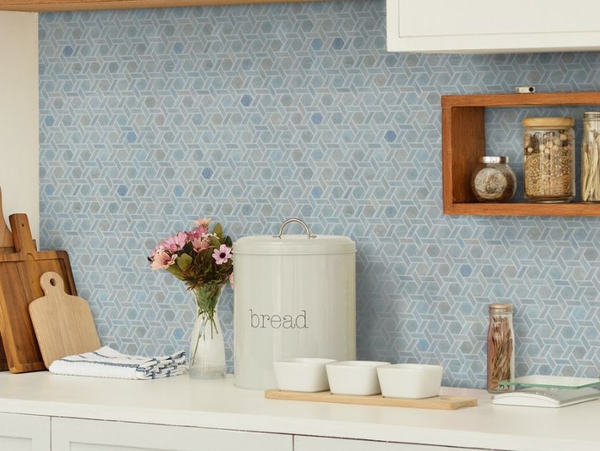 STON
BLOOM
Indoor/outdoor glass mosaic