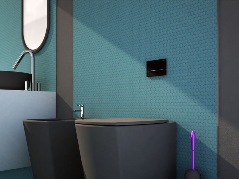 STON
PENNY 20
Indoor/outdoor recycled glass mosaic