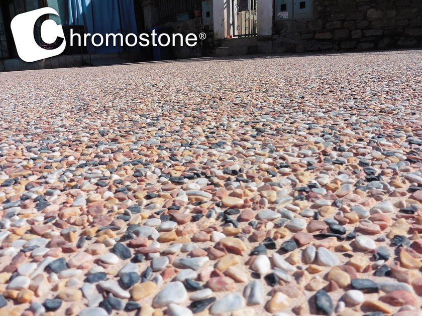 Stone International
CHROMOSTONE®
Concrete outdoor floor tiles with stone effect