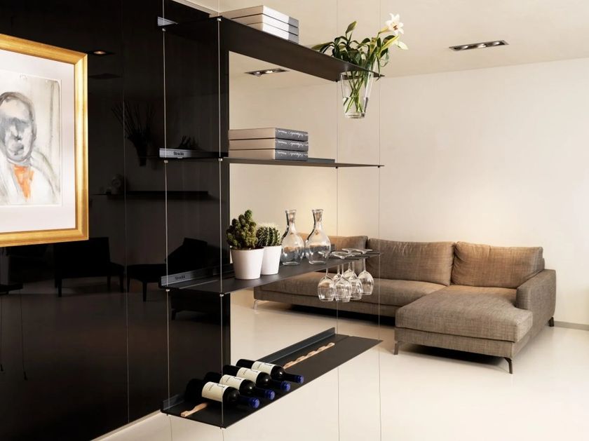 Strackk
ROOM DIVIDER
Aluminium bookcase / room divider