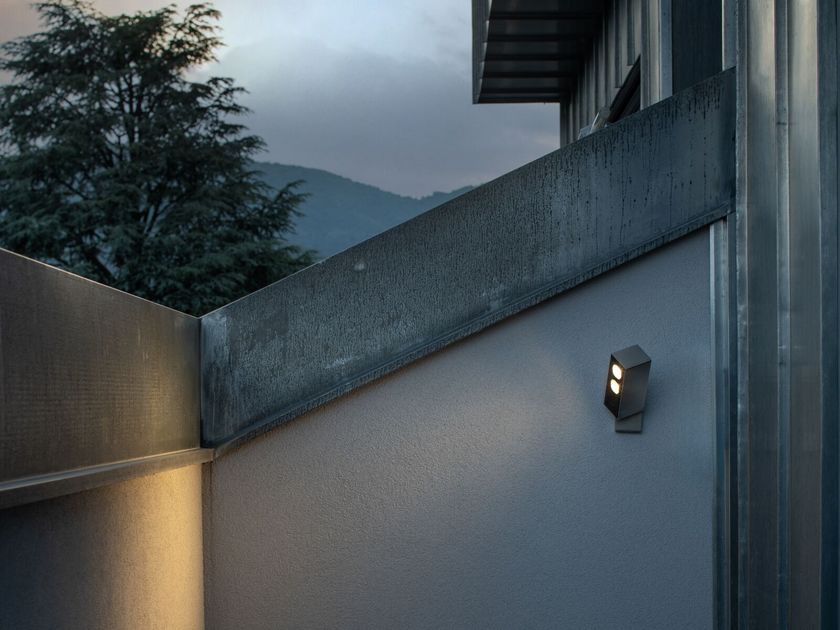 Stral
DIJK FLEX
LED adjustable stainless steel Outdoor floodlight