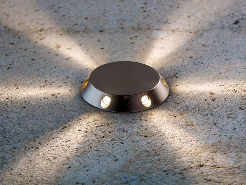 Stral
STARLIGHT
Wall-mounted walkover light LED stainless steel steplight