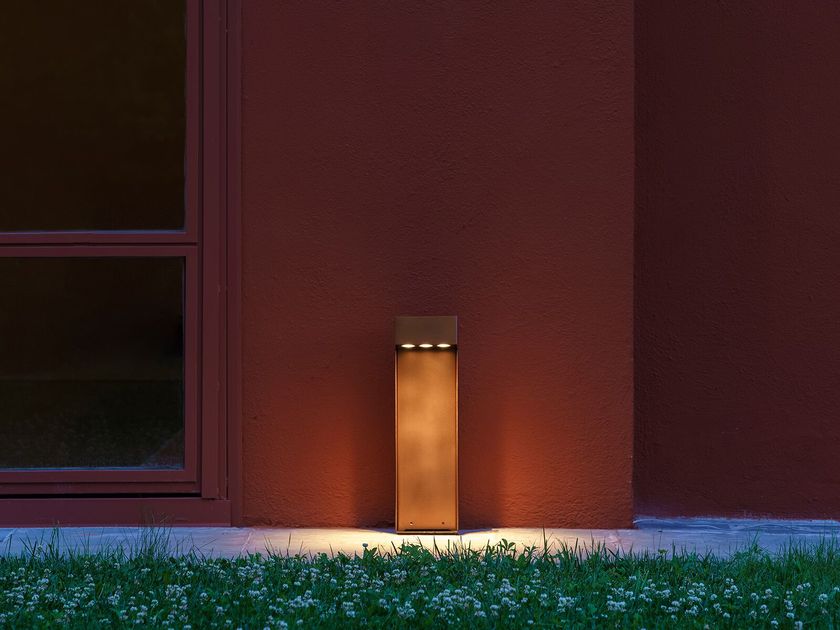 Stral
VOLK
LED stainless steel bollard light