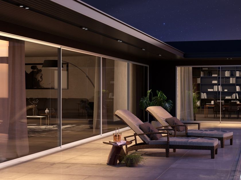 SUNROOM
S.150TT
Sliding aluminium glass facade