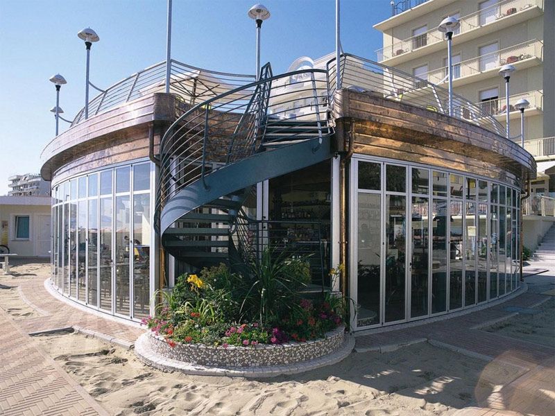 SUNROOM
S.30
Folding aluminium glass facade