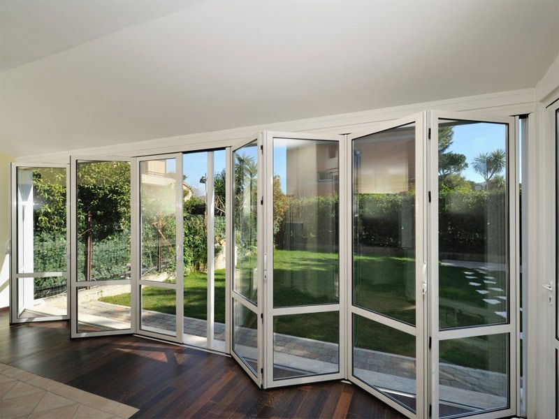 SUNROOM
S.40
Folding aluminium glass facade