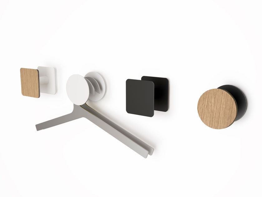 Systemtronic
POINTO
Wall-mounted steel coat rack