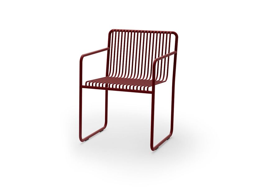 TA Design
CALIMA
Powder coated steel garden chair with armrests
