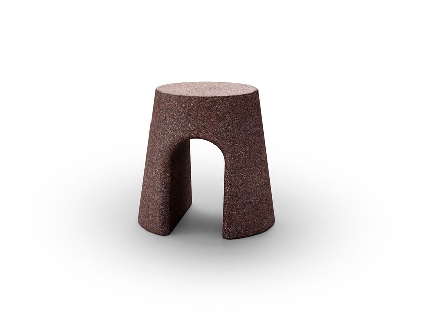TA Design
LUMIA
Recycled glass garden side table