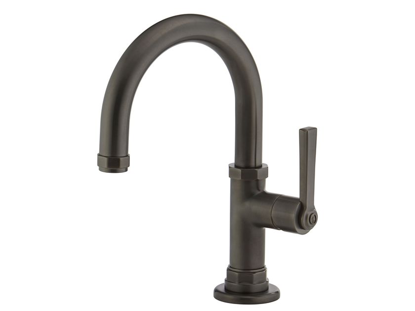 THG Paris
CLUB SAINT-GERMAIN
Single lever basin mixer