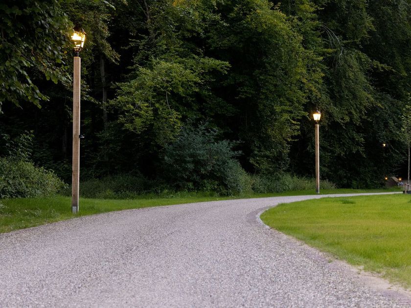 timberlab
PILA
LED solid wood street lamp