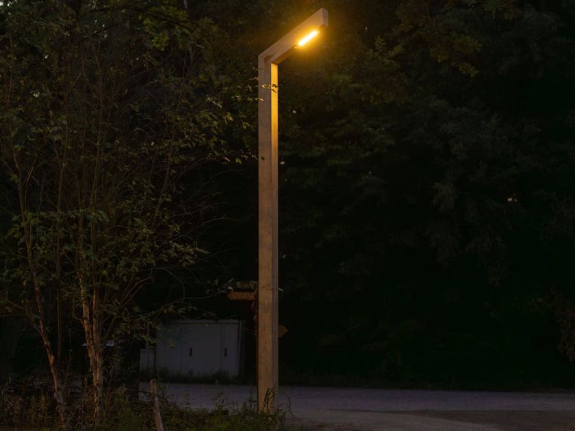 timberlab
STRATO
LED wooden street lamp