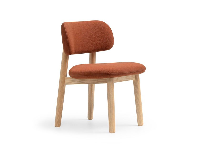 TM Leader Contract
SUNA
Upholstered fabric chair