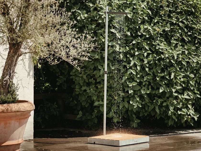 TRADEWINDS
CASCADE
Outdoor shower