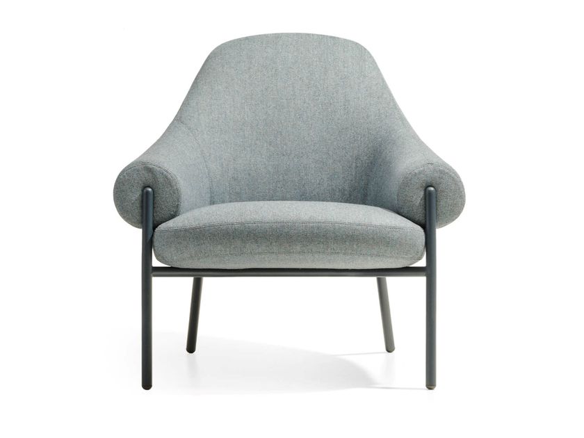 True Design
FENDER FD 7090
Fabric armchair with armrests