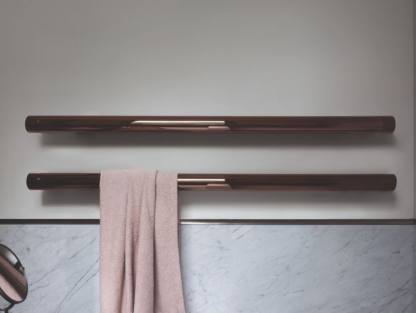 Tubes
T.B.T.
Horizontal wall-mounted decorative radiator