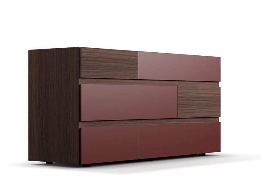 TUMIDEI
STRIPE
Wooden chest of drawers