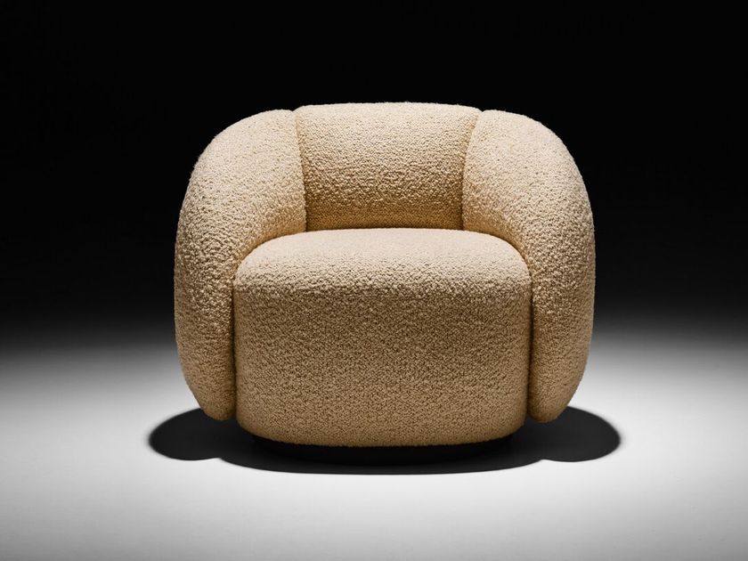 Twils
BRIOCHE
Fabric armchair with armrests