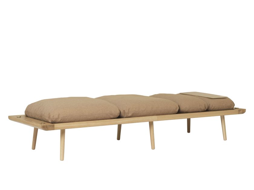 Umage
LOUNGE AROUND
Daybed