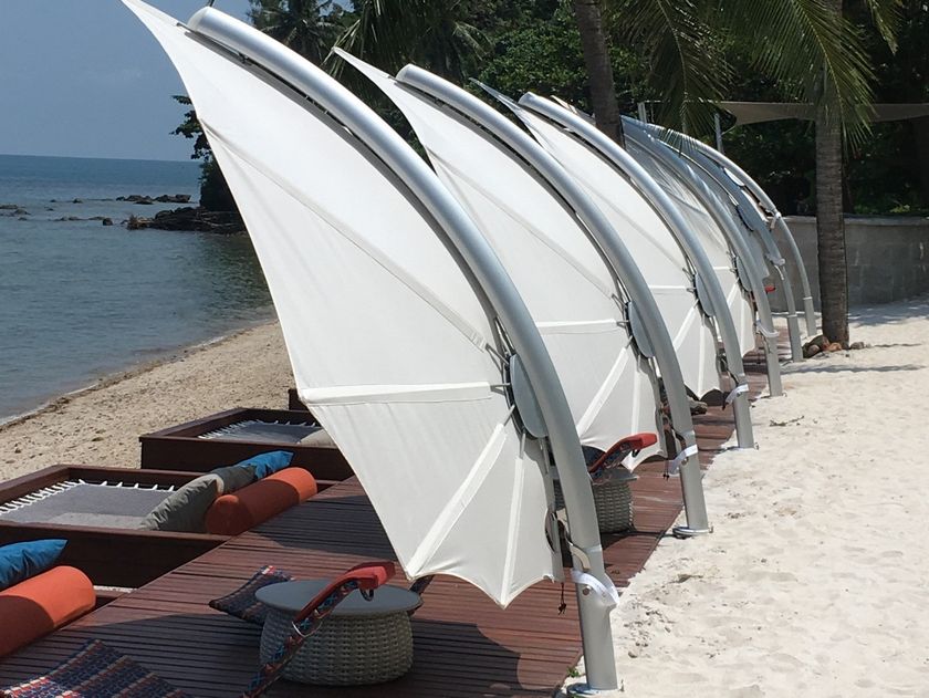 Umbrosa
ICARUS
Offset adjustable Garden umbrella