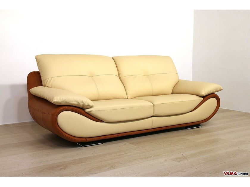 VAMA
NEW ZEALAND
2 seater leather sofa