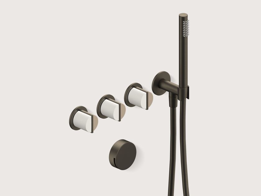 Varied Forms
MACARON MAC308
Wall Mounted Bath Set with Spout, Hand Shower and Overflow Filler, with Configurable Handle Accents