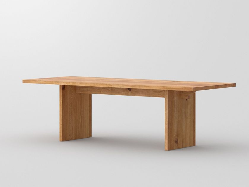 Vitamin Design
SAGA
Rectangular solid wood table