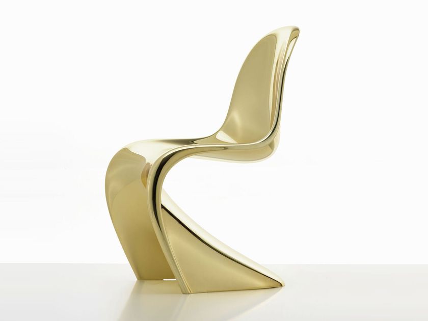 Vitra
PANTON CHAIR CLASSIC GOLD
Polyurethane foam chair