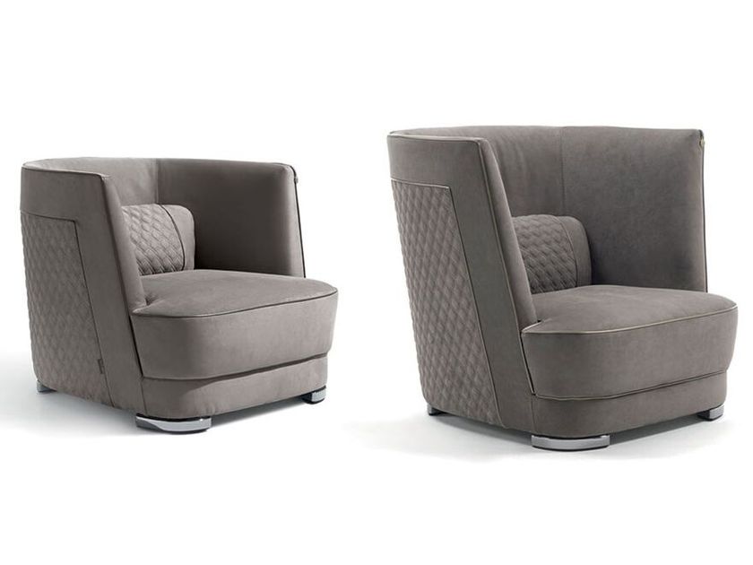 Vittoria Frigerio
GREPPI
Fabric armchair