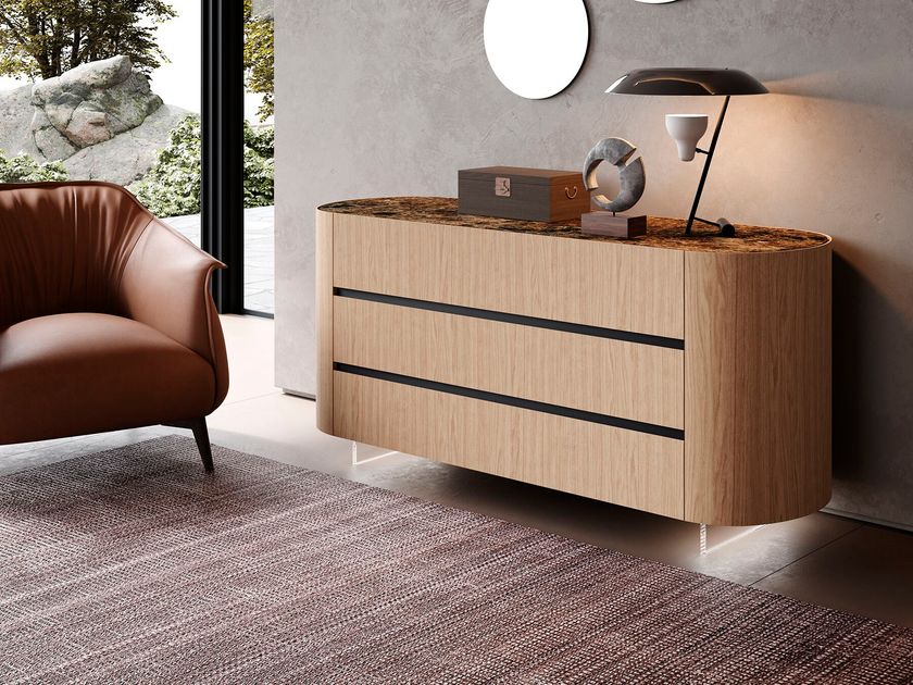 Voltan
OTTANTA
Wooden chest of drawers