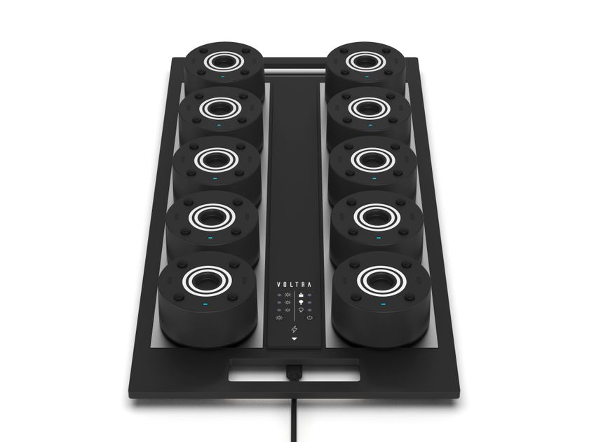Voltra Lighting
HORIZON TEN
Group charger for cordless lights