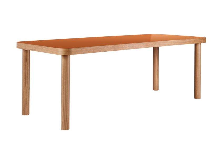 Wiener GTV Design
SÄULE
Rectangular walnut table