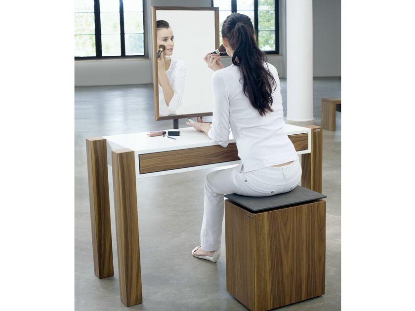 Wissmann raumobjekte
ART343
Dressing table