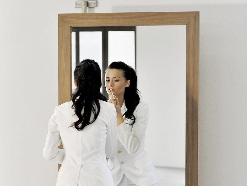 Wissmann raumobjekte
ART345
Framed mirror