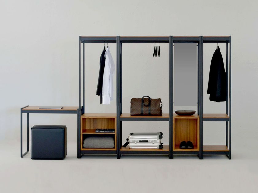 XAM
VESTIA SMALL
Sectional steel walk-in wardrobe