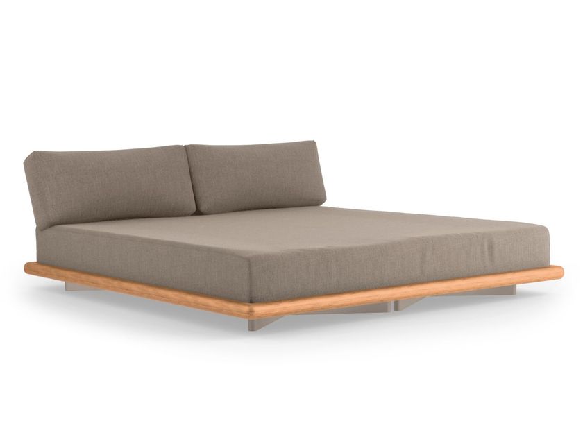 YAAZ
MANLE
Double fabric sun lounger