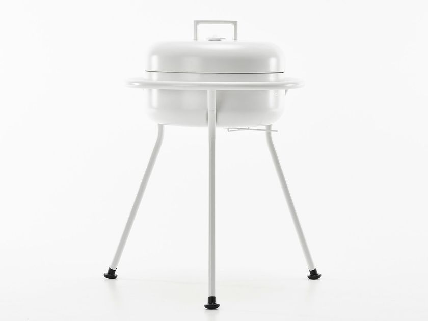 ZEE
KORO WHITE
Powder coated steel barbecue