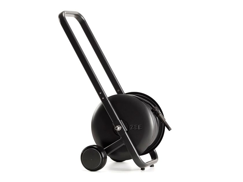 ZEE
TASMAN BLACK
Powdercoated galvanised steel hose trolley