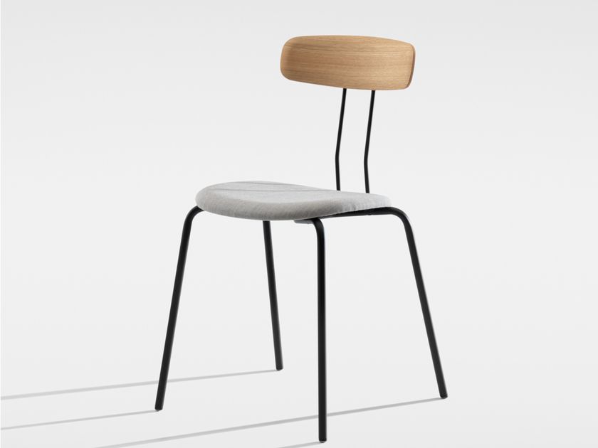 ZEITRAUM
OKITO PLY
Stackable wooden chair with padded seat
